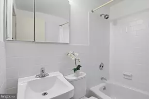 238 Chartley Dr, Reisterstown, MD 21136 - Photo 19