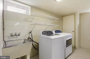 238 Chartley Dr, Reisterstown, MD 21136 - Photo 27