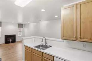 5006 Hollington Dr, Owings Mills, MD 21117 - Photo 7