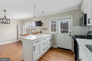 1621 Glen Keith Blvd, Towson, MD 21286 - Photo 9