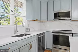 704 Chapel Ridge Rd, Lutherville Timonium, MD 21093 - Photo 15