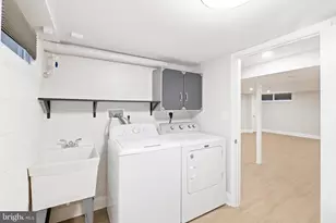 8129 Kirkwall Ct, Towson, MD 21286 - Photo 19