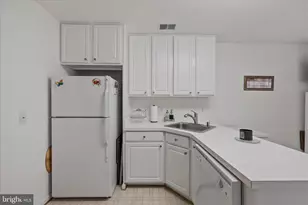 9400 Wordsworth Wy, Owings Mills, MD 21117 - Photo 21