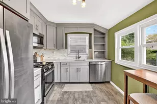 9011 Carlisle Ave, Nottingham, MD 21236 - Photo 9