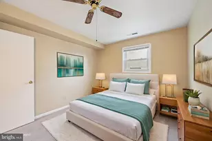 7 Warren Lodge Ct, Cockeysville, MD 21030 - Photo 17