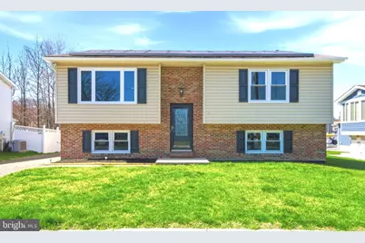 302 West Road, Baltimore, MD 21221 - Photo 1