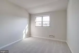 3329 Wallford Dr, Baltimore, MD 21222 - Photo 29