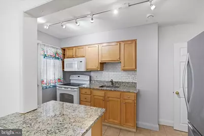 8521 Water Oak Road, Baltimore, MD 21234 - Photo 7