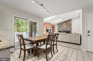 19 Marcie Woods Ct, Baltimore, MD 21208 - Photo 17