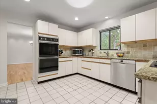 19 Marcie Woods Ct, Baltimore, MD 21208 - Photo 13