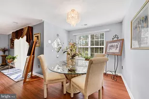 8813 Stoneridge Cir, Pikesville, MD 21208 - Photo 11