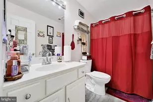 8813 Stoneridge Cir, Pikesville, MD 21208 - Photo 19