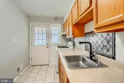 2073 Jasmine Road, Baltimore, MD 21222 - Photo 7
