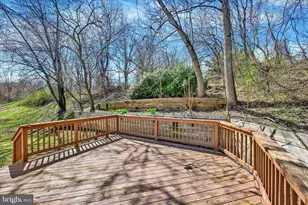 9318 Hines Estates Dr, Parkville, MD 21234 - Photo 11