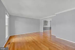 9318 Hines Estates Dr, Parkville, MD 21234 - Photo 3