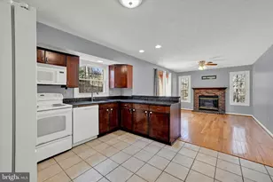 9318 Hines Estates Dr, Parkville, MD 21234 - Photo 9