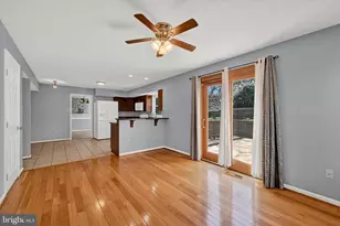 9318 Hines Estates Dr, Parkville, MD 21234 - Photo 13