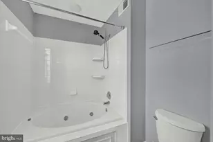 9318 Hines Estates Dr, Parkville, MD 21234 - Photo 23