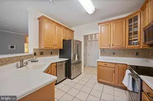 548 Hopkins Landing Dr, Baltimore, MD 21221 - Photo 19