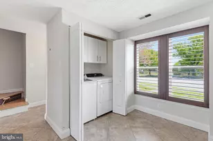 8 Primrose Ct, Parkville, MD 21234 - Photo 13