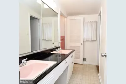 6802 Old Pimlico Road, Baltimore, MD 21209 - Photo 23