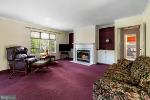 1907 Logwind Rd, Baltimore, MD 21228 - Photo 9
