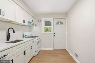 162 Cherrydell Rd, Baltimore, MD 21228 - Photo 11