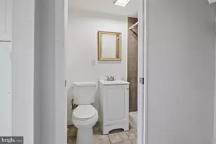 162 Cherrydell Rd, Baltimore, MD 21228 - Photo 25