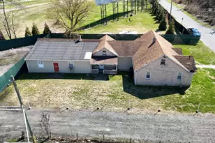 7 Woodland, Middle River, MD 21220 - Photo 5