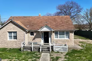 7 Woodland, Middle River, MD 21220 - Photo 1