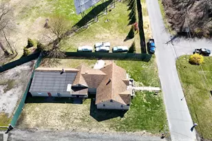 7 Woodland, Middle River, MD 21220 - Photo 3