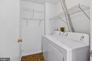 15 Friendswood Ct, Baltimore, MD 21209 - Photo 13