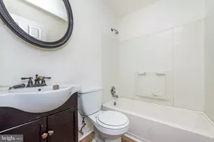 13 Bohn Ct, Rosedale, MD 21237 - Photo 11