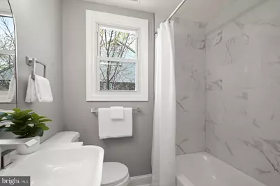 750 Charing Cross Road, Baltimore, MD 21229 - Photo 15