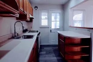 8404 Loch Raven Blvd, Towson, MD 21286 - Photo 11