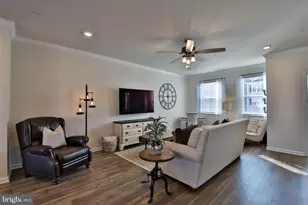 5059 Silver Oak Dr, Rosedale, MD 21237 - Photo 11