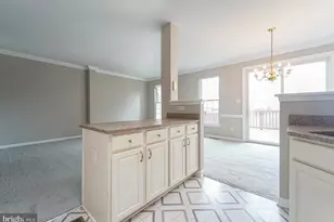 10 Pepperdine Cir, Baltimore, MD 21228 - Photo 9