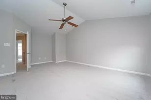 10 Pepperdine Cir, Baltimore, MD 21228 - Photo 23