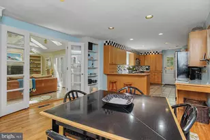 1018 Brooklandwood Rd, Lutherville Timonium, MD 21093 - Photo 23