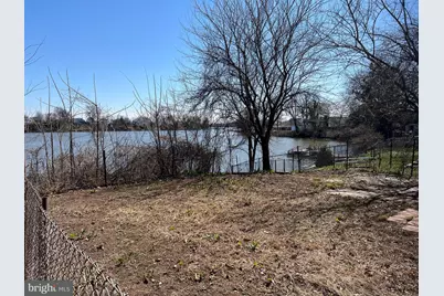 8019 Edgewater Avenue, Rosedale, MD 21237 - Photo 13