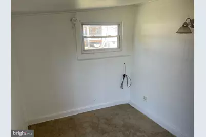 8019 Edgewater Avenue, Rosedale, MD 21237 - Photo 11