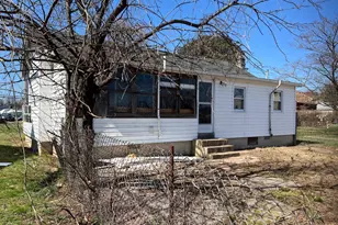 8019 Edgewater Ave, Rosedale, MD 21237 - Photo 3