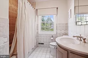 7918 Ruxway Rd, Towson, MD 21204 - Photo 29