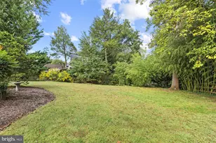 7918 Ruxway Rd, Towson, MD 21204 - Photo 3
