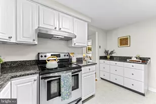 11 Randolph Springs Ct, Baltimore, MD 21228 - Photo 19