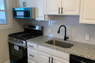 302 Endsleigh Ave, Middle River, MD 21220 - Photo 3