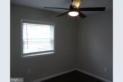 1009 Fuselage Avenue, Middle River, MD 21220 - Photo 15