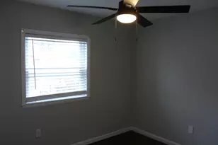 1009 Fuselage Ave, Middle River, MD 21220 - Photo 15