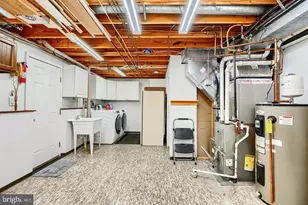 8908 Goldentree Ln, Baltimore, MD 21221 - Photo 23