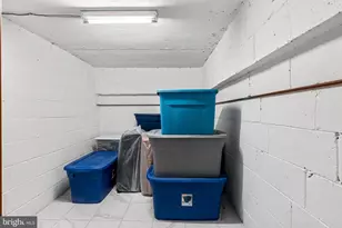 1041 Foxwood Ln, Baltimore, MD 21221 - Photo 37